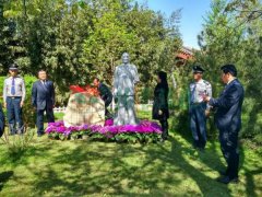 吴石纪念碑在北京福田公墓落成