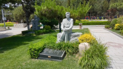 孙礼仁纪念碑落成：以《思索》之名，传承艺术之魂